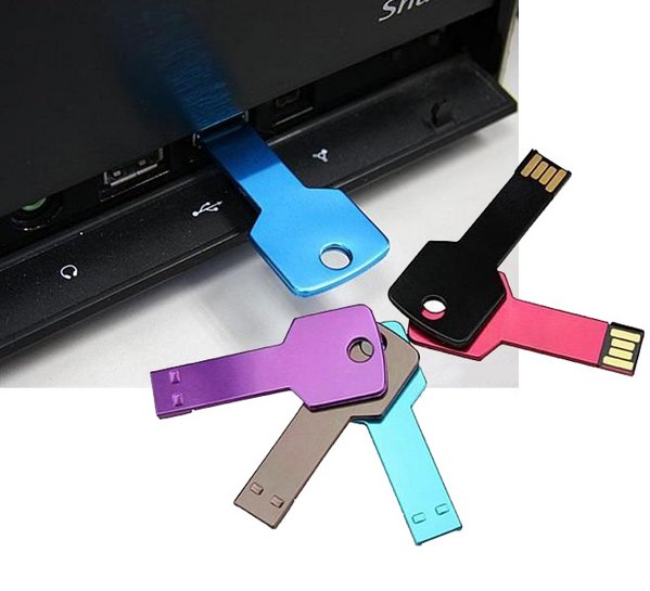 Флешка Ключ 8gb (1427344838)