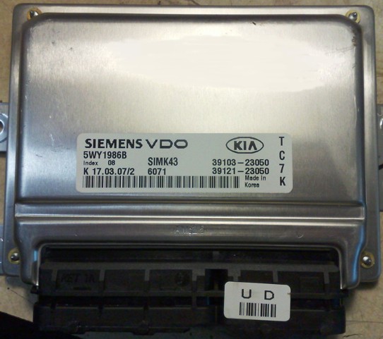 KIA Sportage 2.0L SIMK43 5WY1H06B KR77025060 ca663056