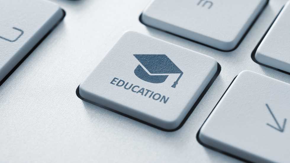 База сайтов в доменной зоне EDU (Декабрь 2015)