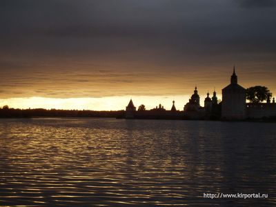 Кирилло-Белозерский монастырь рабочие столы (2272x1704)