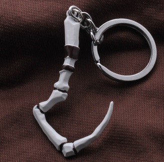 Брелок Dragonclaw hook Путь Лепрекона